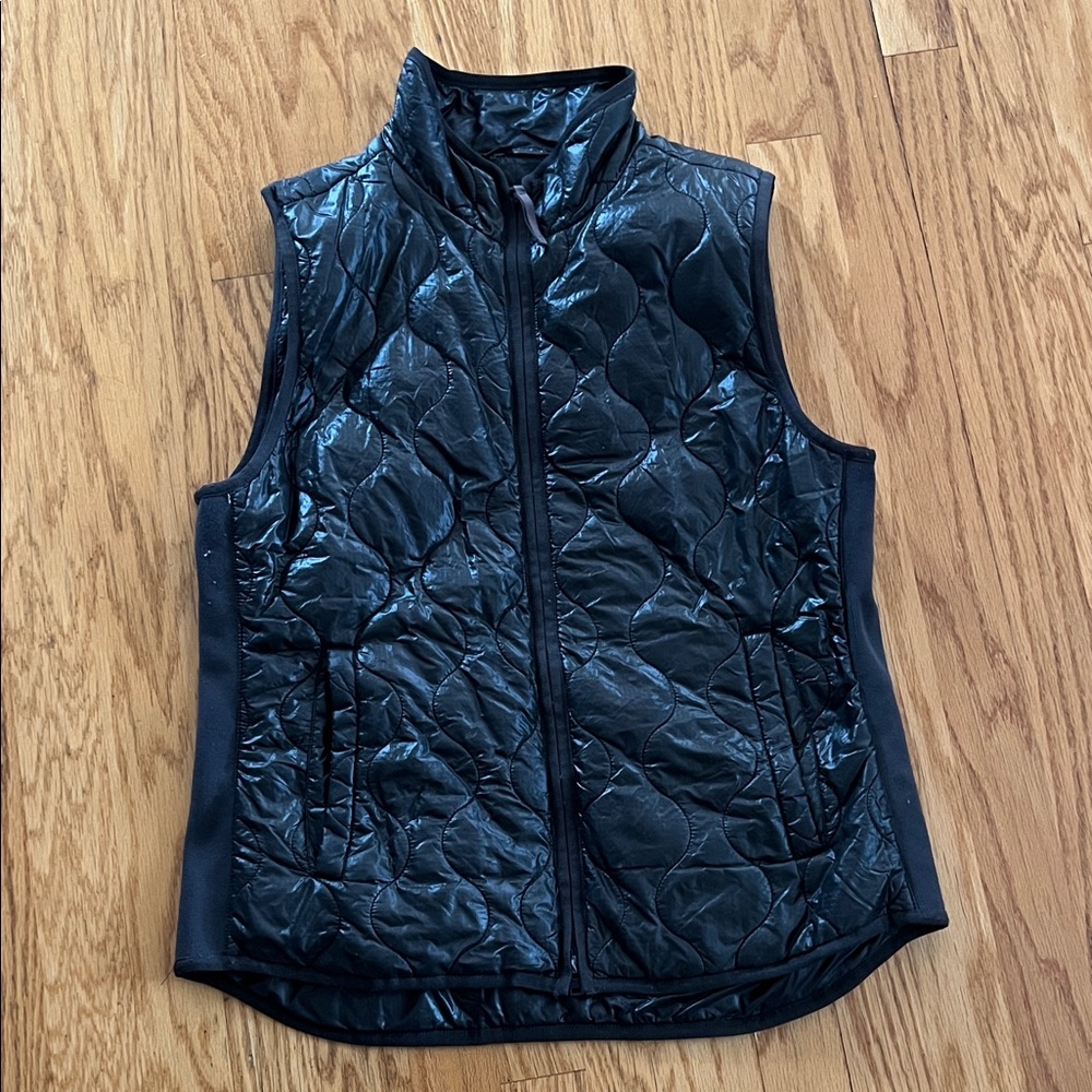 J. Crew Shiny Charcoal Grey Women's Lightweight Quilted Vest with the Pockets